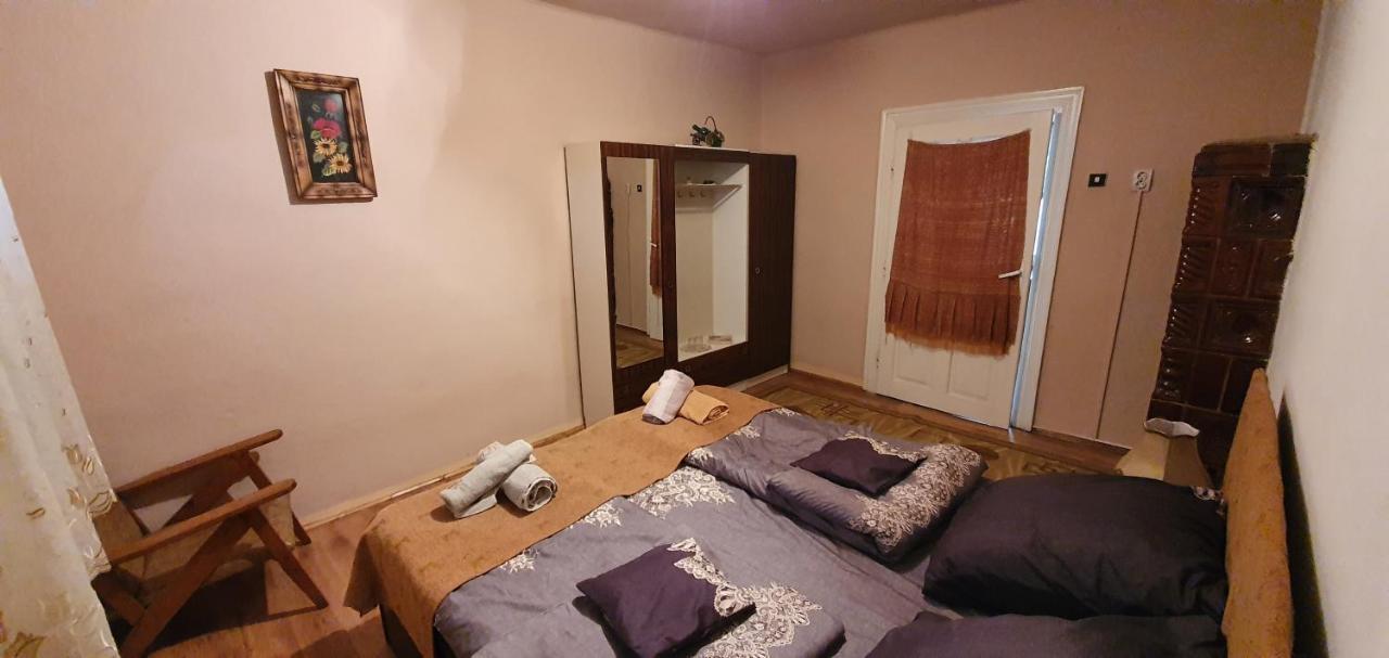 Balla House Bed & Breakfast Tărcaia Exterior foto