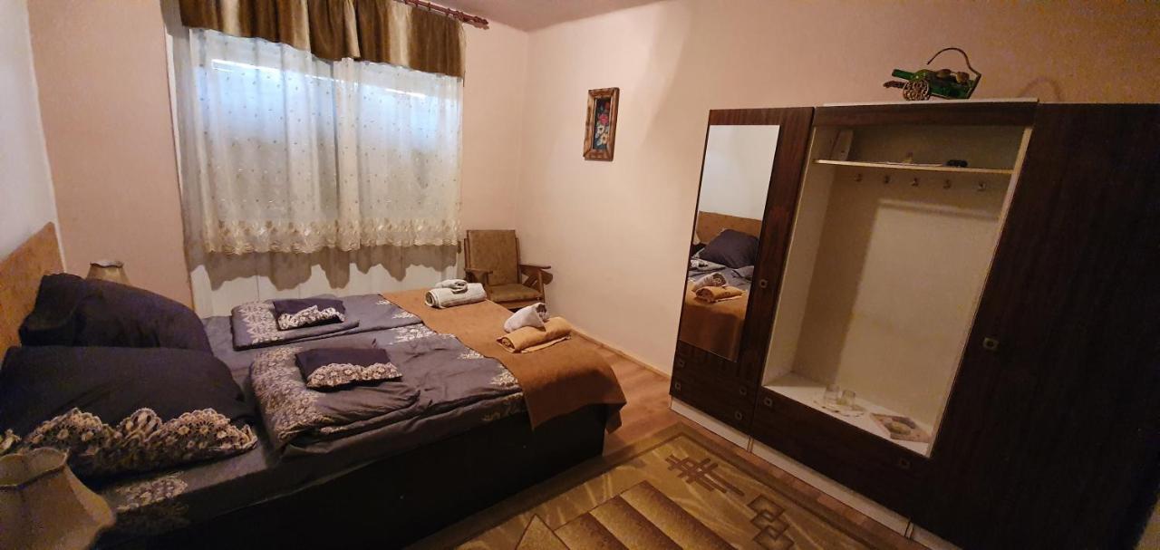 Balla House Bed & Breakfast Tărcaia Exterior foto
