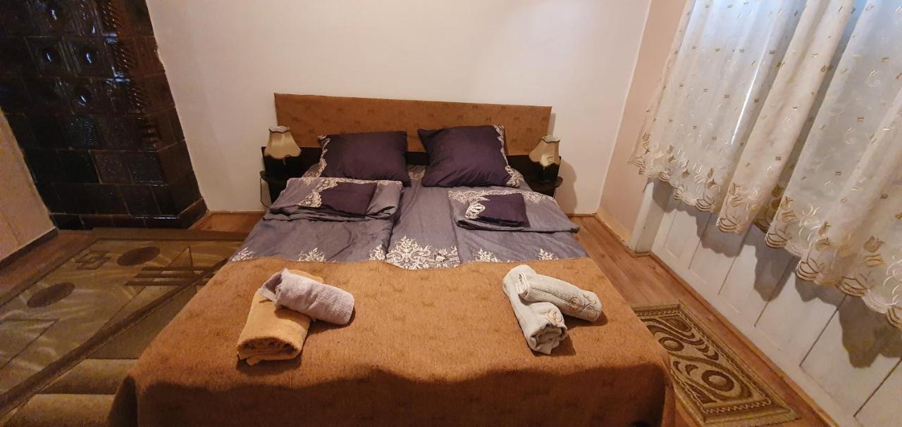 Balla House Bed & Breakfast Tărcaia Exterior foto