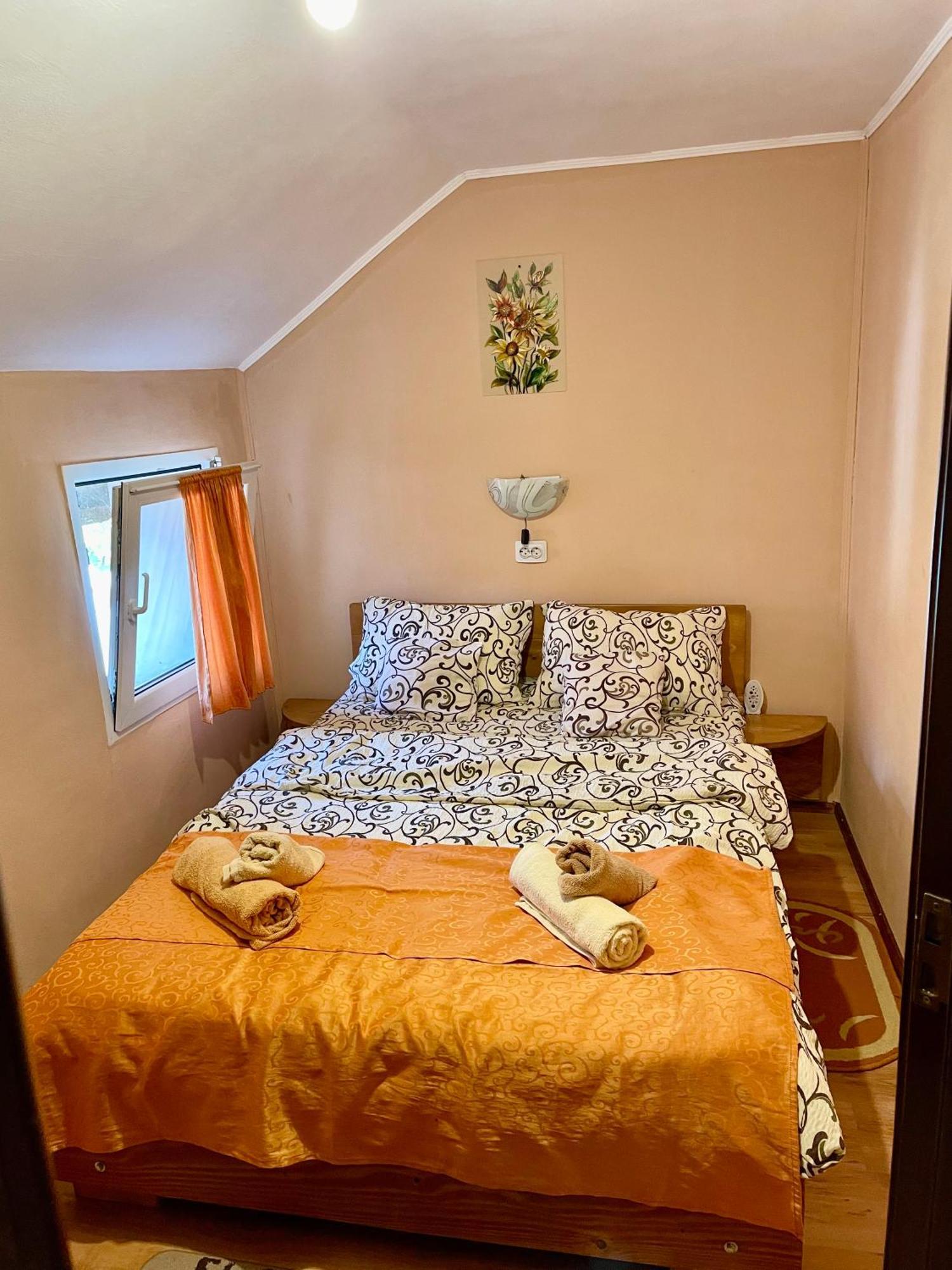 Balla House Bed & Breakfast Tărcaia Exterior foto